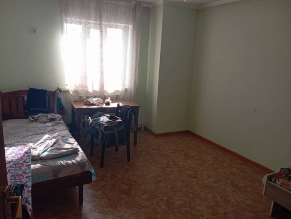 Продаю 6-к коттедж (250 м²) в Бишкеке