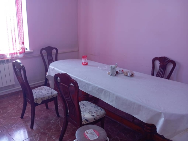 Продаю 6-к коттедж (250 м²) в Бишкеке