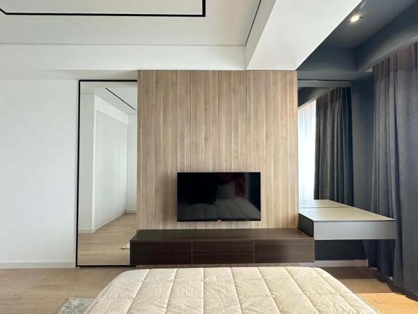 Продаю 2-к квартиру (80 м²) в Бишкеке