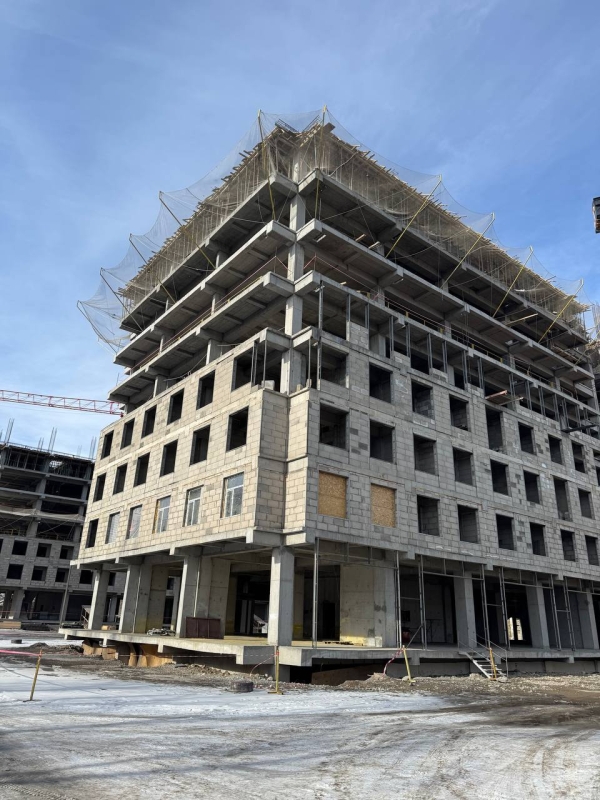 Продаю 3-к квартиру (97 м²) в Бишкеке