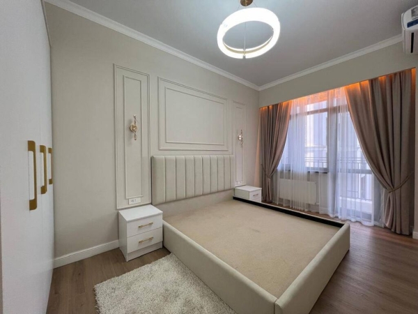 Продаю 2-к квартиру (64 м²) в Бишкеке