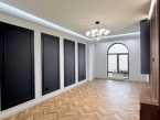 Продаю 2-к квартиру (84 м²) в Бишкеке