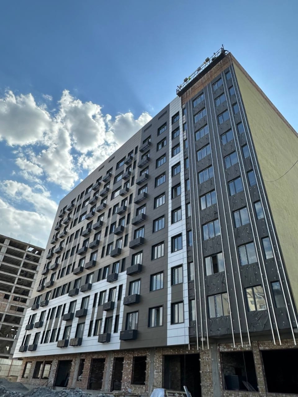 Продаю 3-к квартиру (118 м²) в Бишкеке