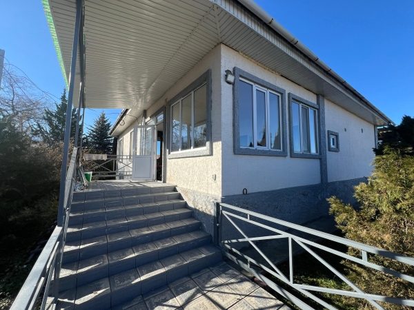 Продаю 5-к дом (130 м²) в Бишкеке