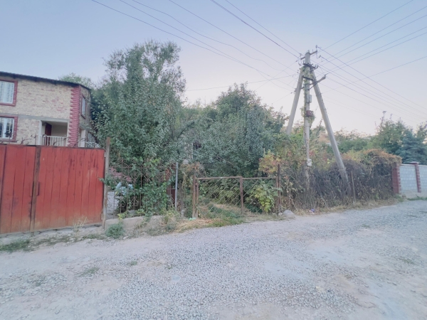 Продаю 2-к дом (24 м²) в Бишкеке