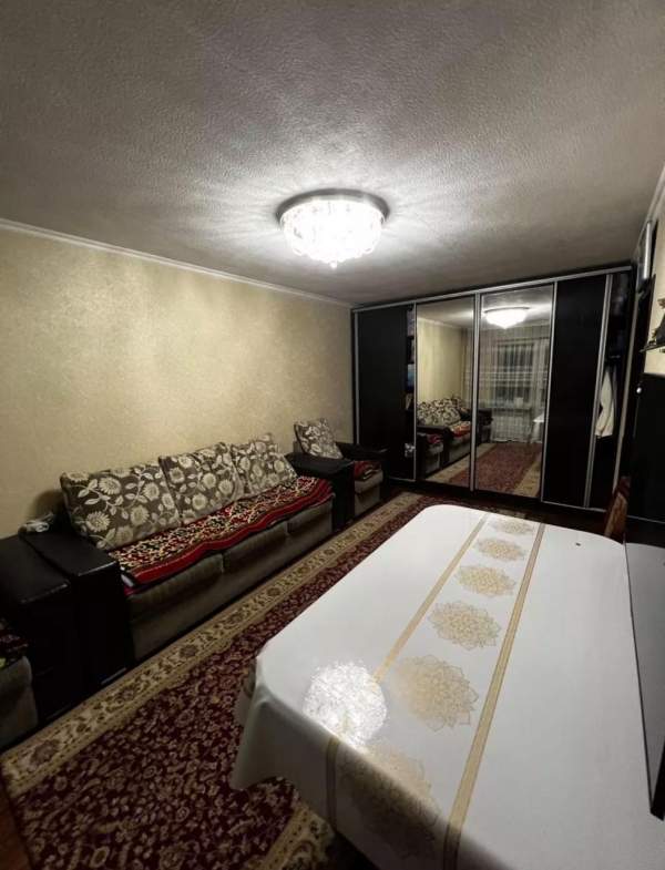 Продаю 1-к квартиру (32 м²) в Бишкеке