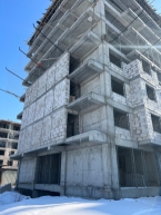 Продаю 1-к квартиру (42 м²) в Бишкеке