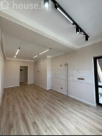 Продаю 2-к квартиру (52 м²) в Бишкеке