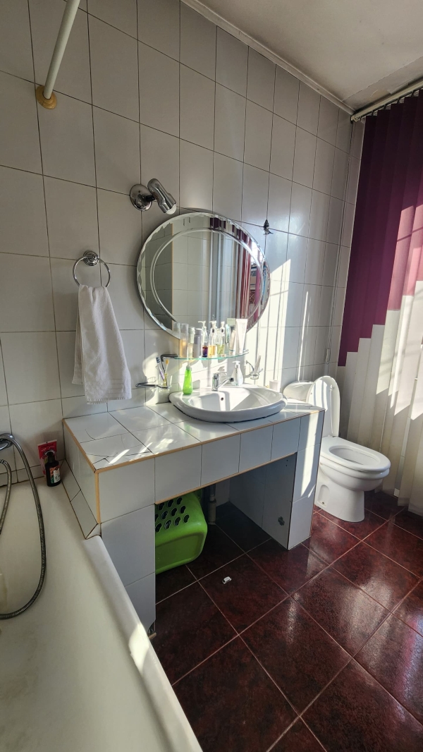 Продаю 4-к дом (111 м²) в Бишкеке