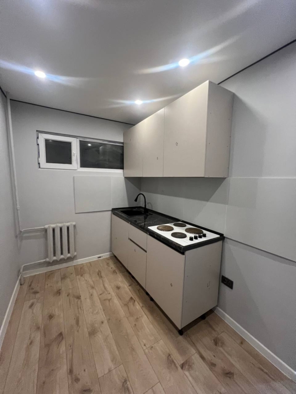 Продаю 2-к квартиру (56 м²) в Бишкеке