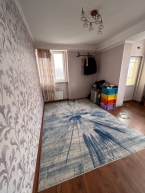 Продаю 3-к квартиру (102 м²) в Бишкеке