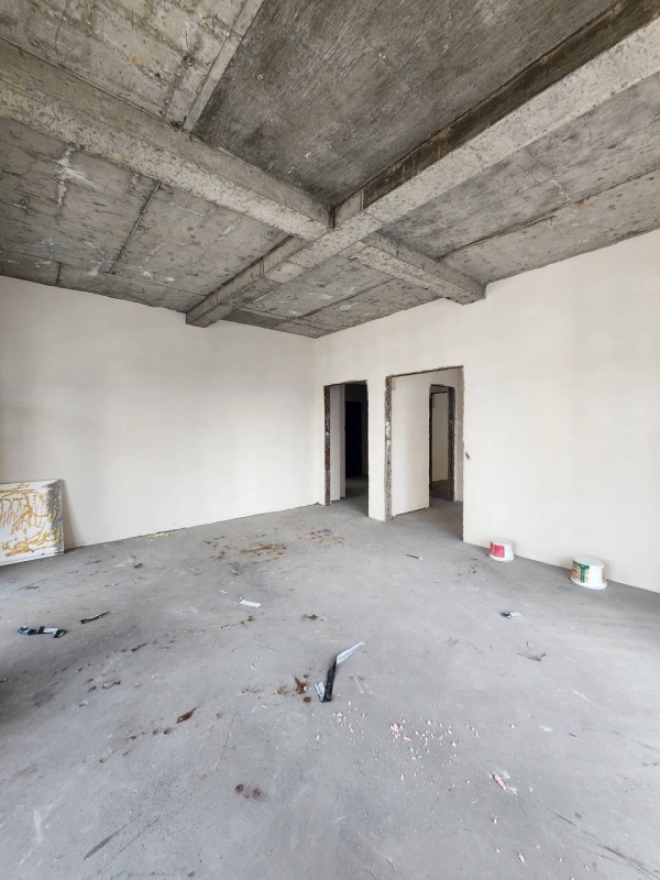 Продаю 4-к квартиру (152 м²) в Бишкеке