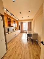 Продаю 2-к квартиру (70 м²) в Бишкеке