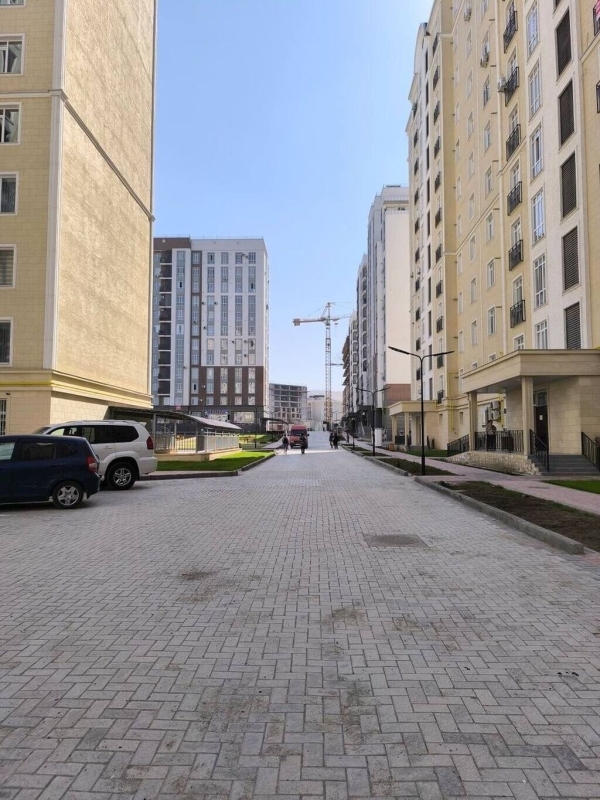 Продаю 2-к квартиру (70 м²) в Бишкеке