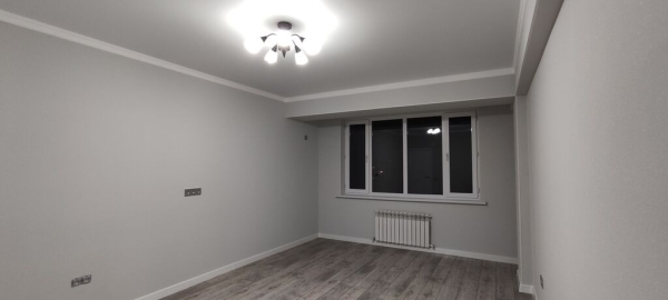 Продаю 1-к квартиру (43 м²) в Бишкеке