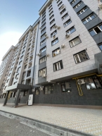 Продаю 1-к квартиру (43 м²) в Бишкеке