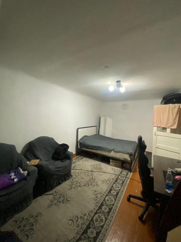 Продаю 1-к квартиру (30 м²) в Бишкеке