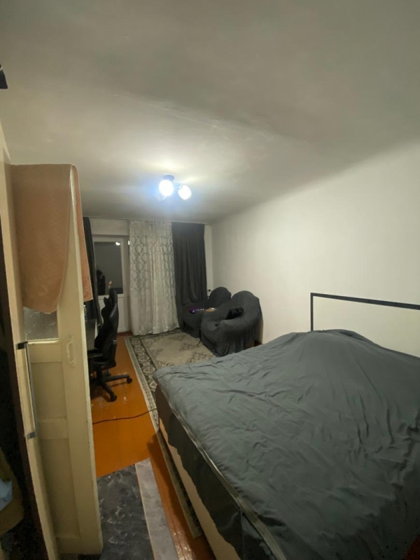 Продаю 1-к квартиру (30 м²) в Бишкеке