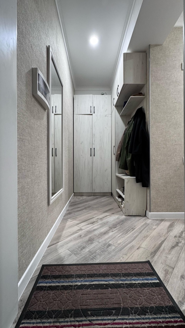 Продаю 1-к квартиру (36 м²) в Бишкеке