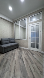Продаю 1-к квартиру (36 м²) в Бишкеке