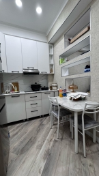 Продаю 1-к квартиру (36 м²) в Бишкеке