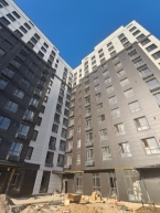 Продаю 1-к квартиру (47 м²) в Бишкеке