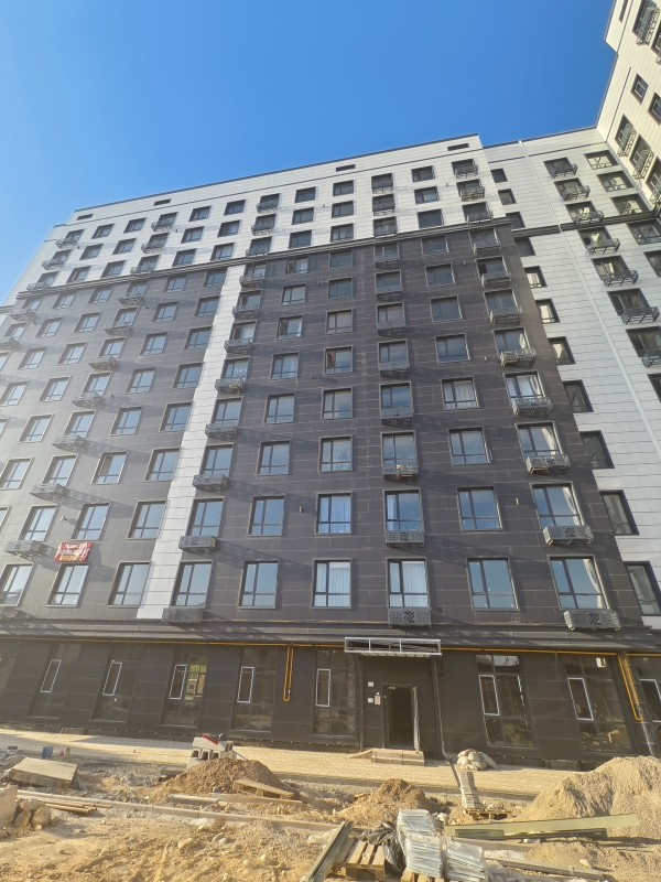 Продаю 1-к квартиру (47 м²) в Бишкеке