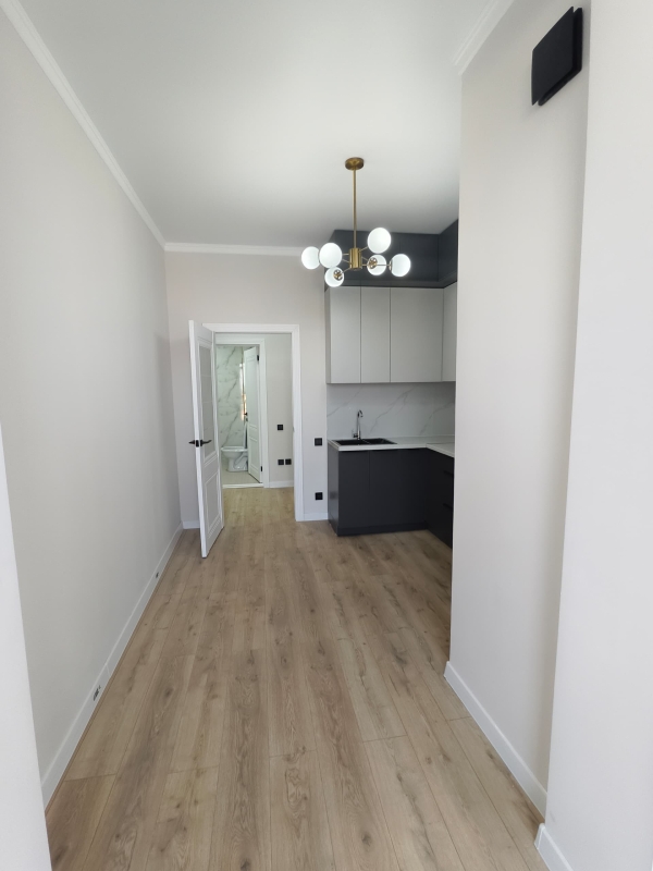 Продаю 1-к квартиру (47 м²) в Бишкеке