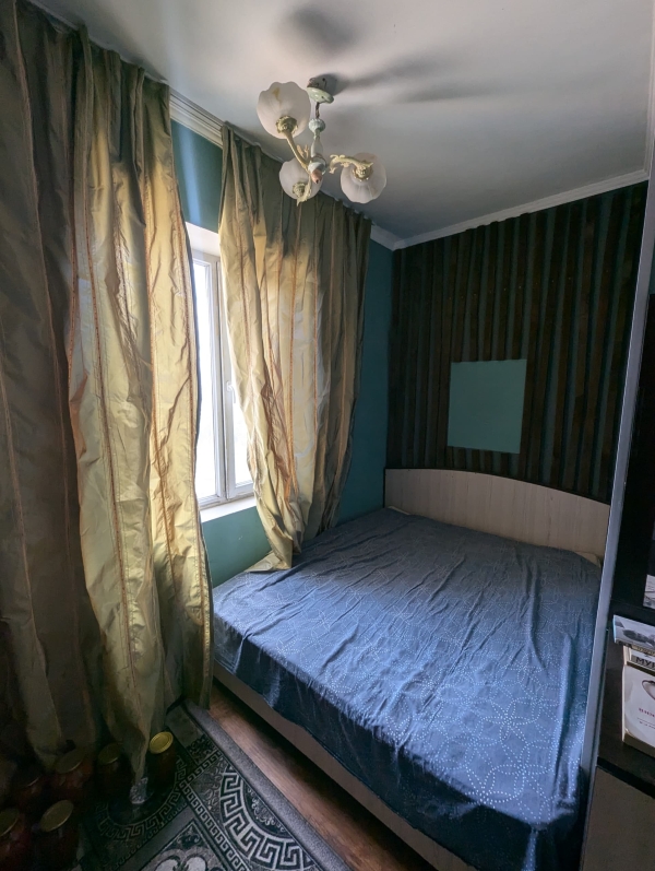 Продаю 1-к квартиру (52 м²) в Бишкеке