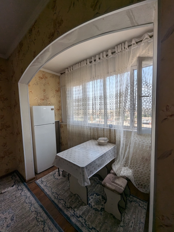 Продаю 1-к квартиру (52 м²) в Бишкеке