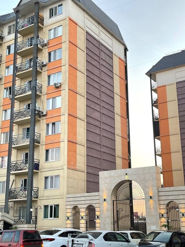 Продаю 1-к квартиру (48 м²) в Бишкеке