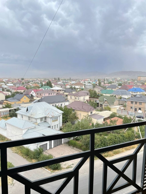 Продаю 1-к квартиру (48 м²) в Бишкеке