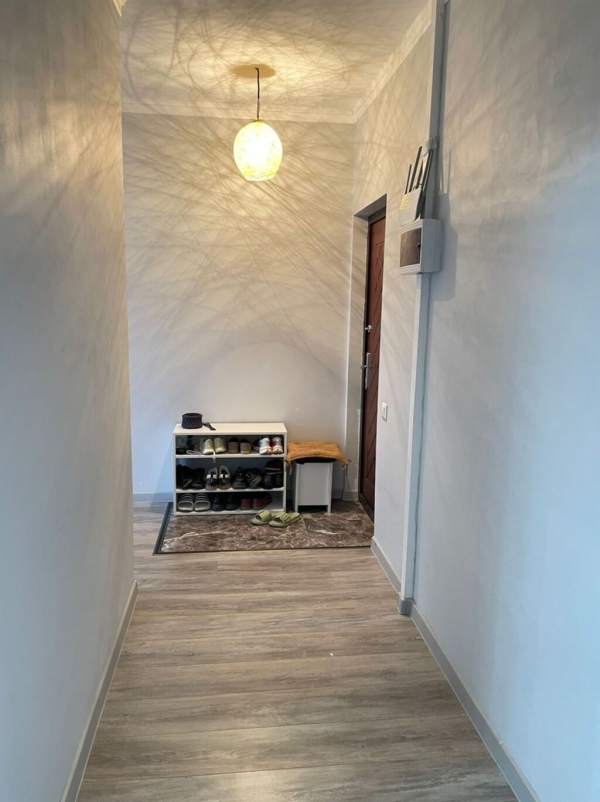 Продаю 1-к квартиру (48 м²) в Бишкеке