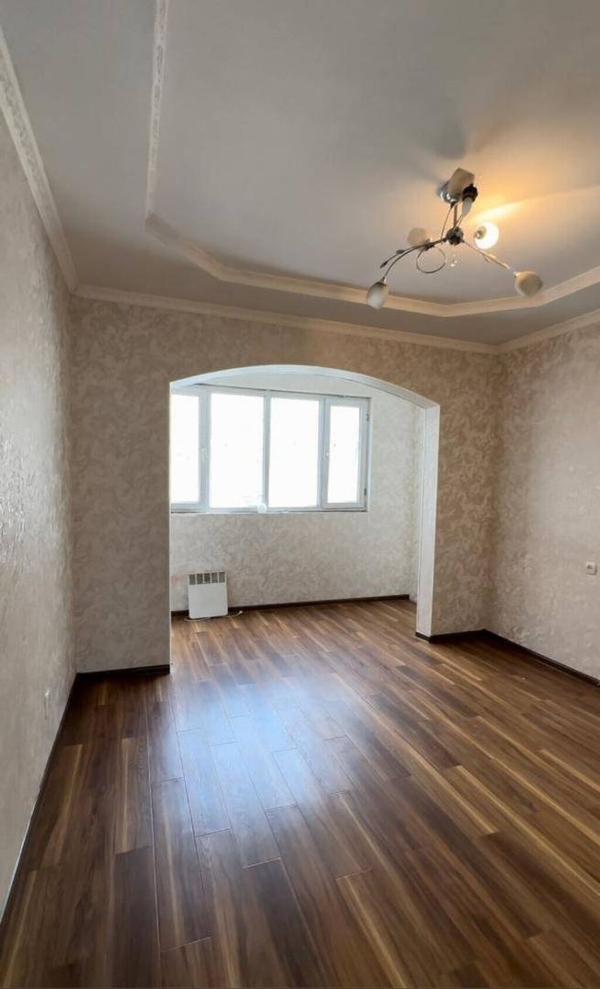 Продаю 2-к квартиру (68 м²) в Бишкеке