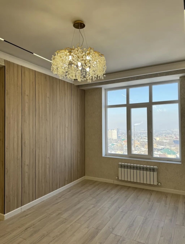 Продаю 3-к квартиру (95 м²) в Бишкеке