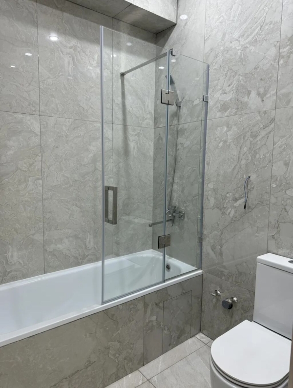 Продаю 3-к квартиру (95 м²) в Бишкеке
