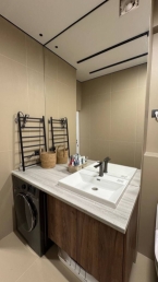 Продаю 3-к квартиру (74 м²) в Бишкеке