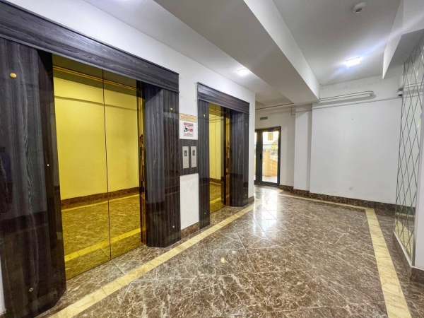 Продаю 4-к квартиру (165 м²) в Бишкеке