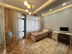 Продаю 4-к квартиру (165 м²) в Бишкеке