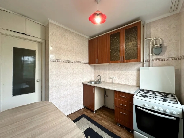 Продаю 2-к квартиру (44 м²) в Бишкеке