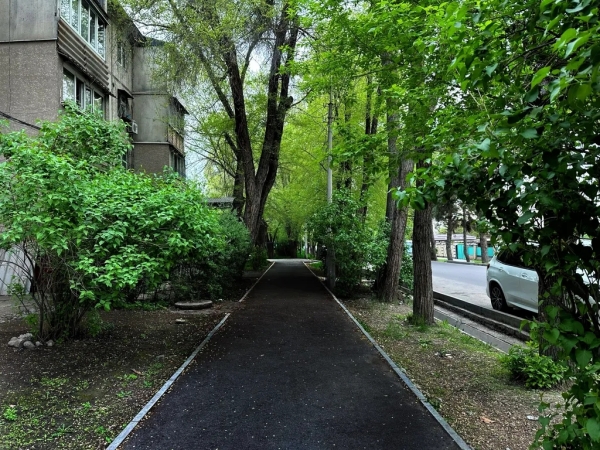 Продаю 2-к квартиру (44 м²) в Бишкеке