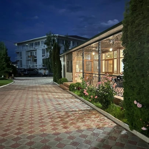 Сдаю 16-к коттедж (240 м²) в Чолпон-Ате