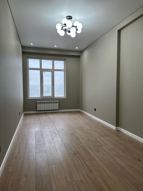 Продаю 3-к квартиру (116 м²) в Бишкеке