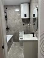 Продаю 3-к квартиру (116 м²) в Бишкеке