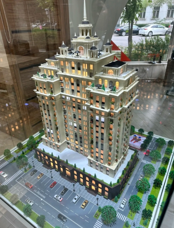 Продаю 2-к квартиру (92.3 м²) в Бишкеке