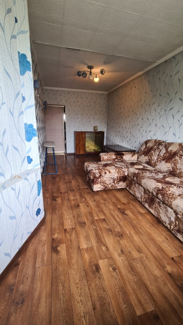 Продаю 3-к квартиру (62 м²) в Бишкеке