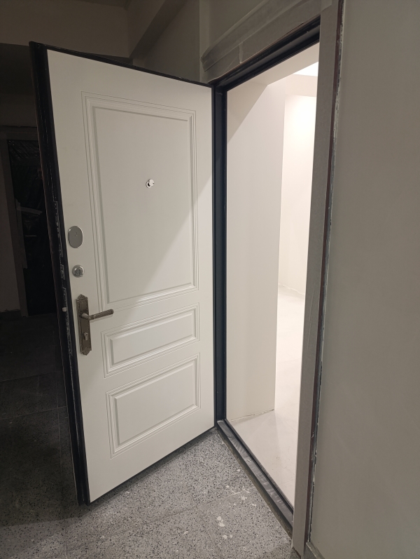 Продаю 1-к квартиру (53 м²) в Бишкеке