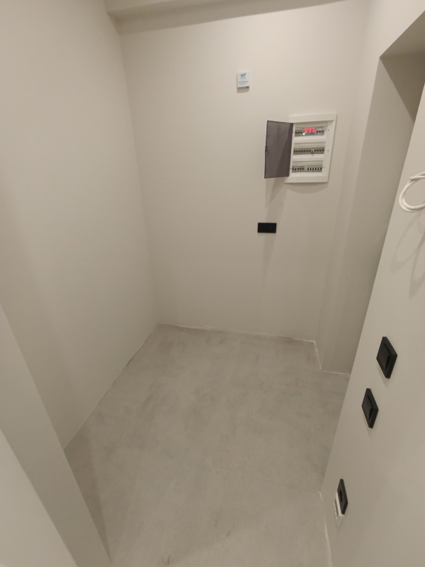 Продаю 1-к квартиру (53 м²) в Бишкеке