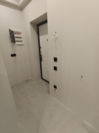 Продаю 1-к квартиру (53 м²) в Бишкеке