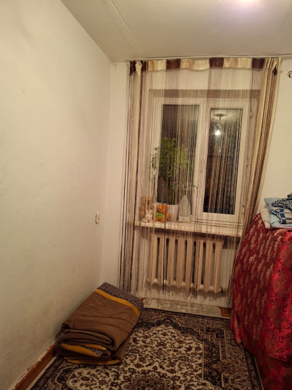 Продаю 1-к квартиру (10 м²) в Бишкеке
